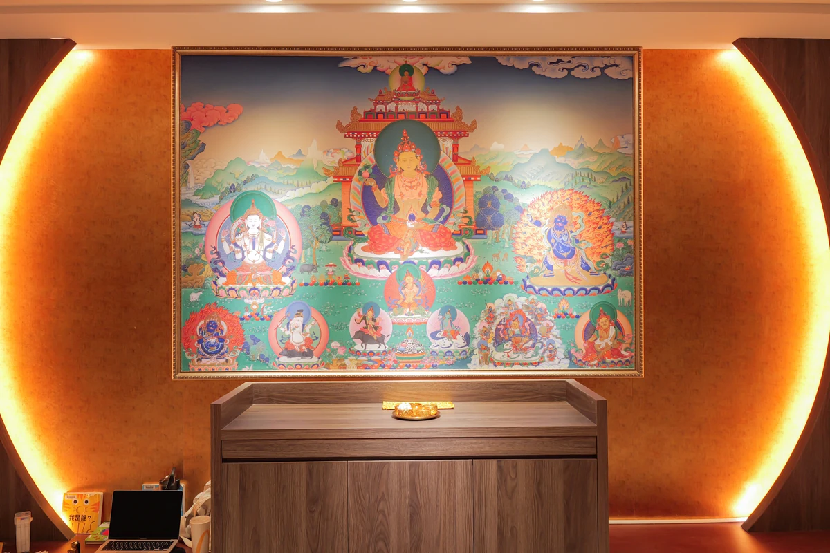 施財寶閣增財 地神族
